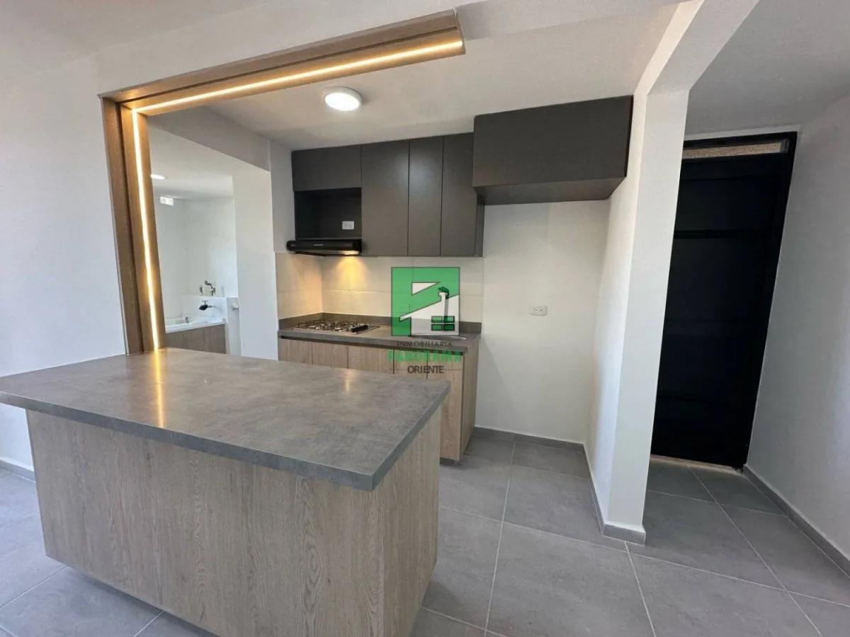 Apartamento en Arriendo en Cimarronas, Rionegro