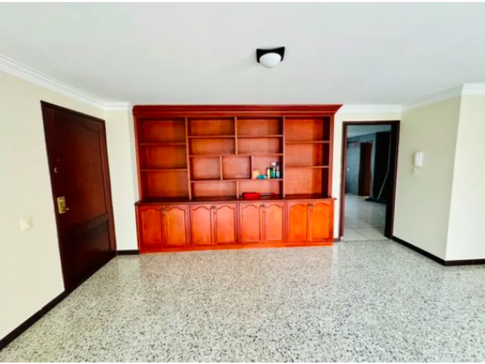 Apartamento en Arriendo en Circunvalar - alamos, Pereira