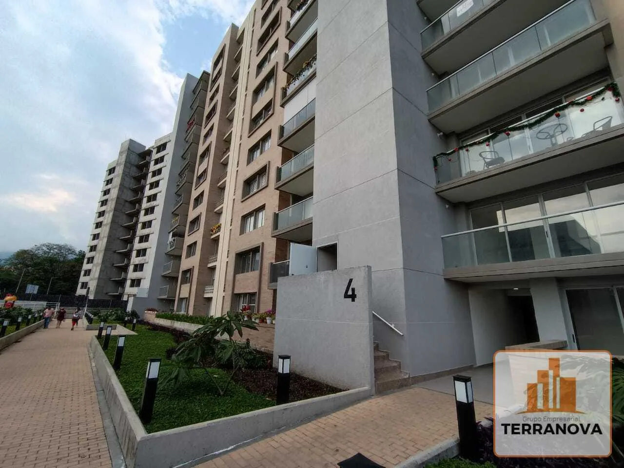 Apartamento en Arriendo en Cr. los arroyuelos, Ibagué