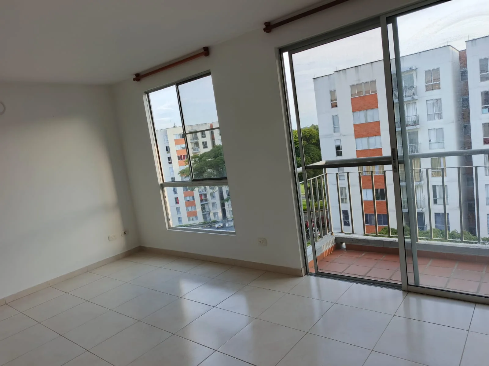 Apartamento en Arriendo en Cr. los naranjos, Jamundí