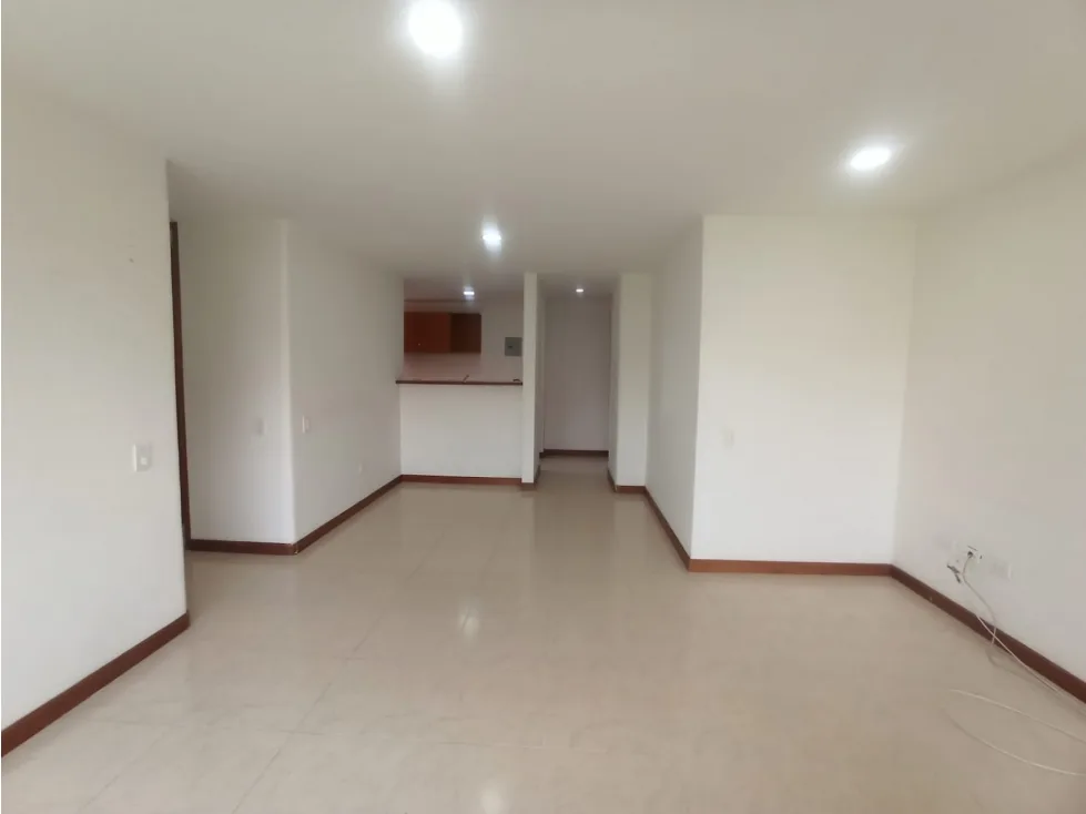 Apartamento en Arriendo en Cumbres, Envigado