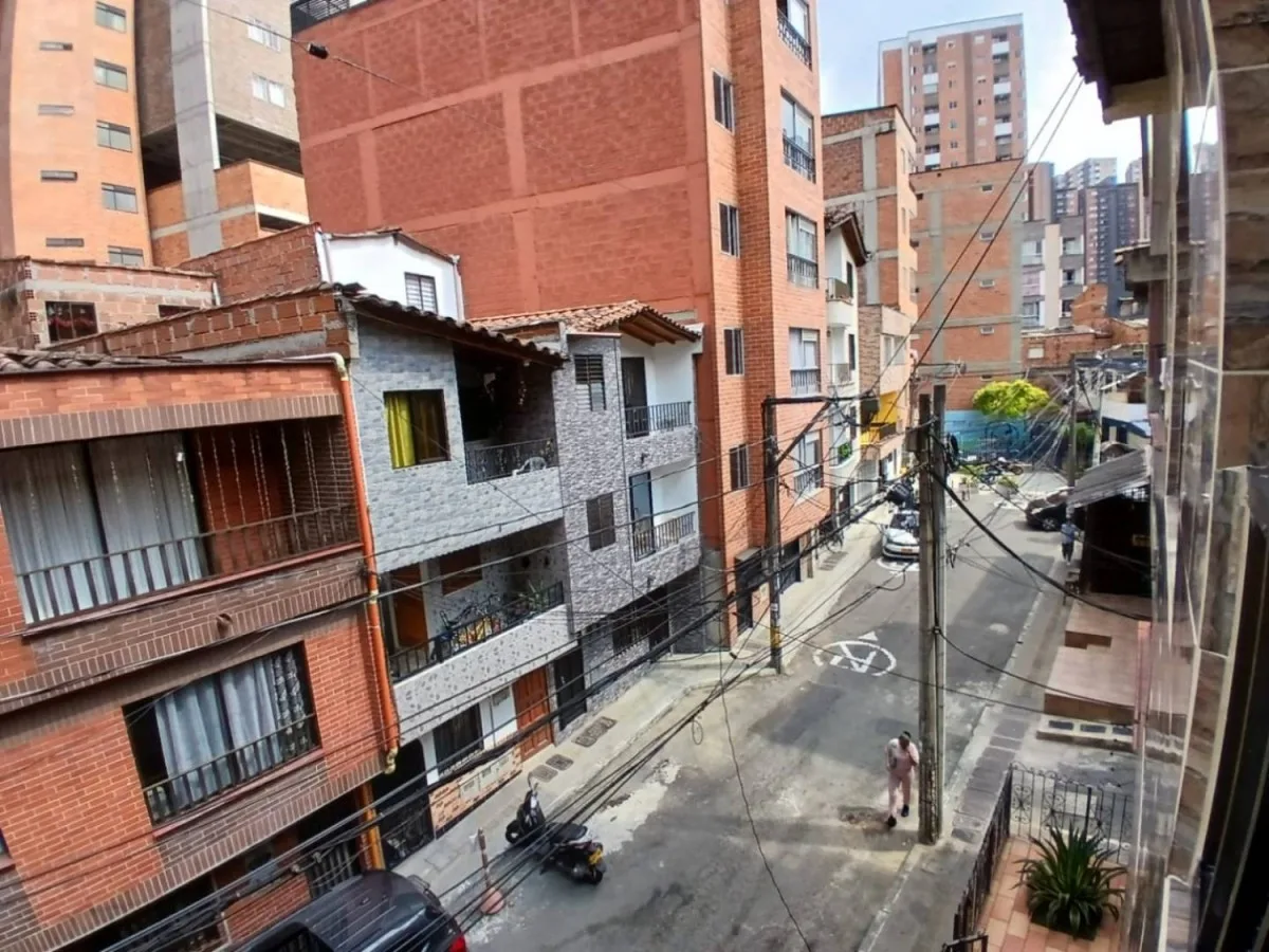 Apartamento en Arriendo en El Carmelo II, Sabaneta