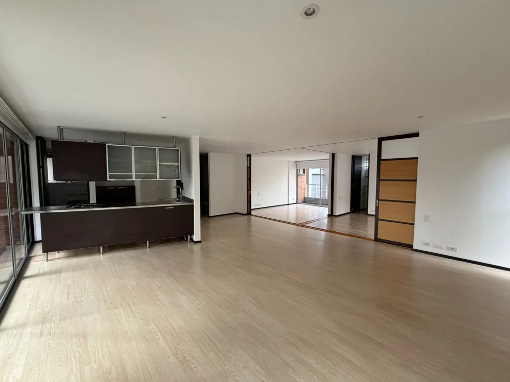 Apartamento en Arriendo en El Poblado, Medellín