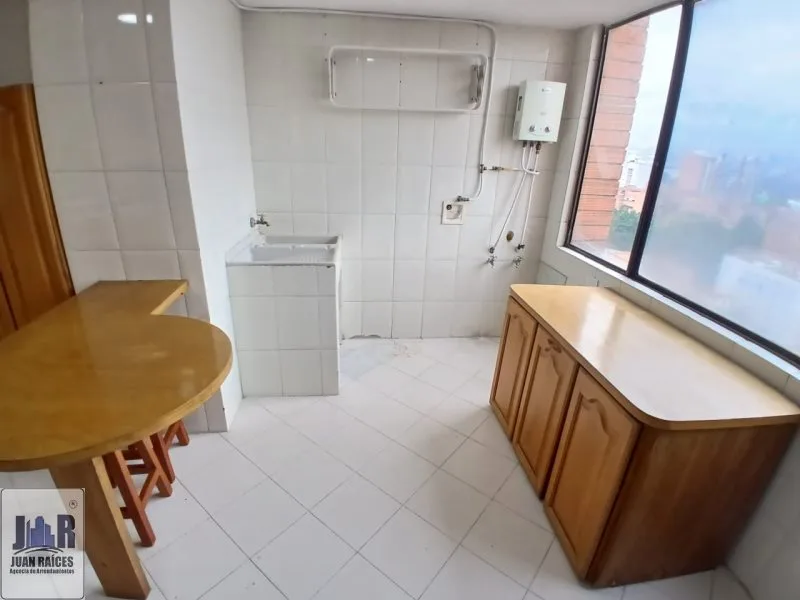 Apartamento en Arriendo en Otraparte, Envigado