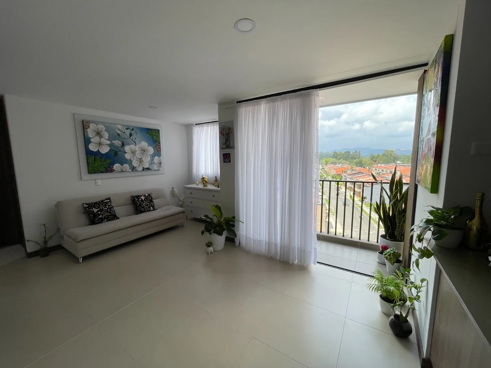 Apartamento en Arriendo en Aves Maria, Sabaneta