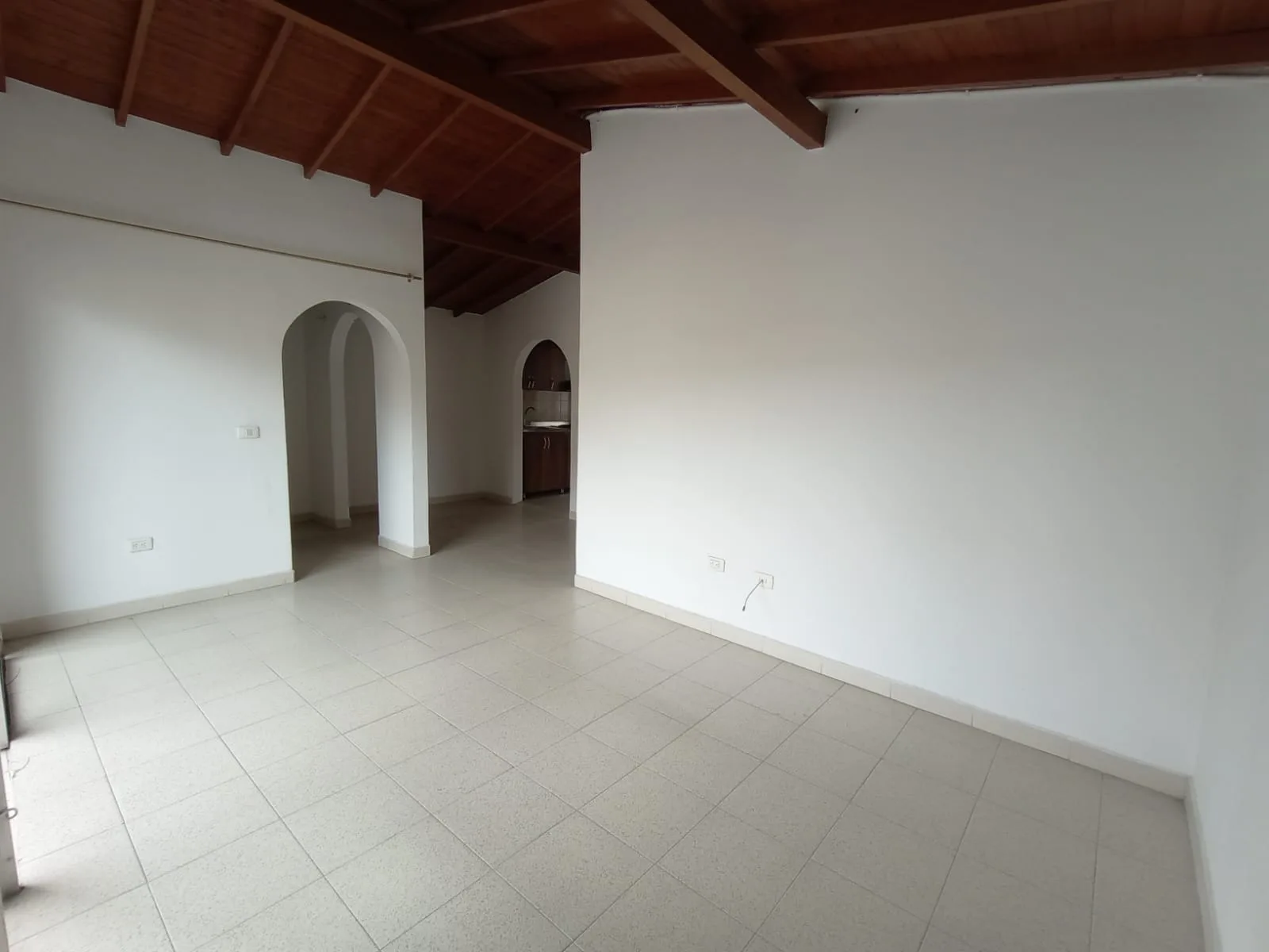 Casa en Arriendo en El Guayabo, Itaguí
