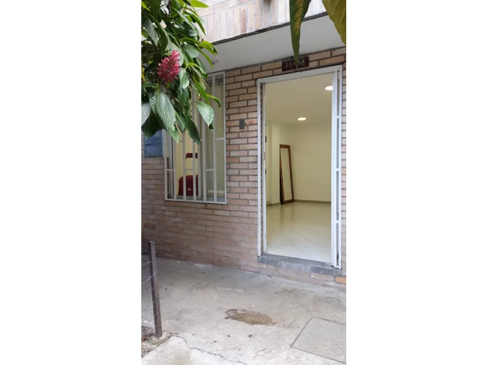 Apartamento en Arriendo en Loma del Esmeraldal, Envigado