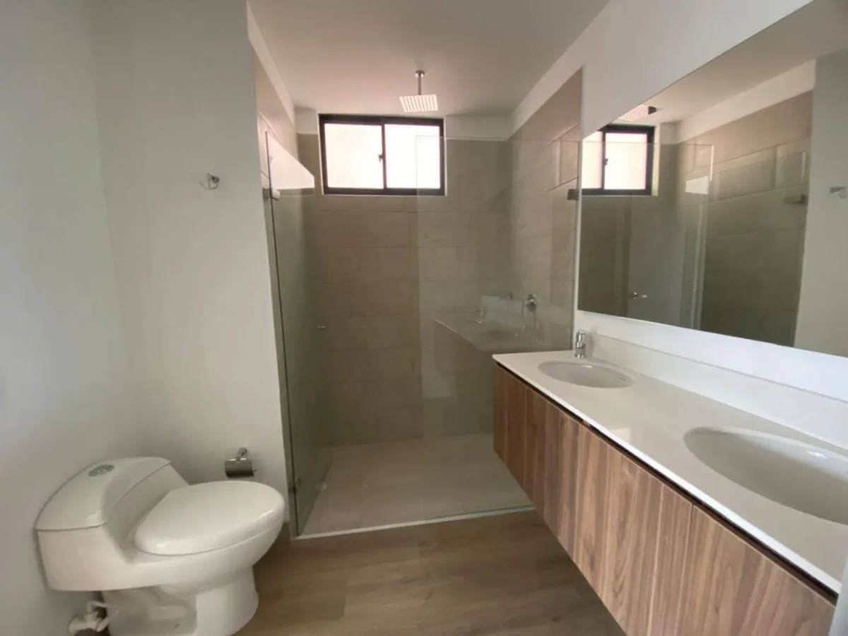 Apartamento en Arriendo en Cumbres, Envigado