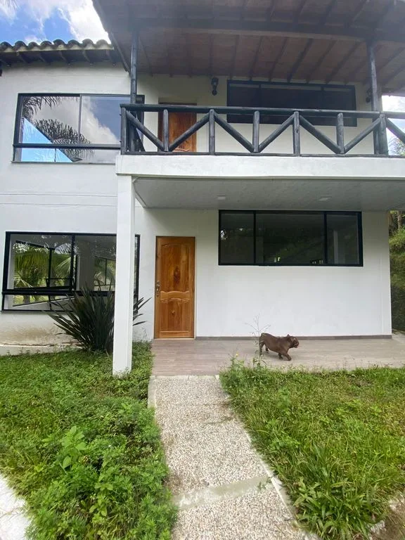 Apartamento en Arriendo en Hojas anchas, Guarne