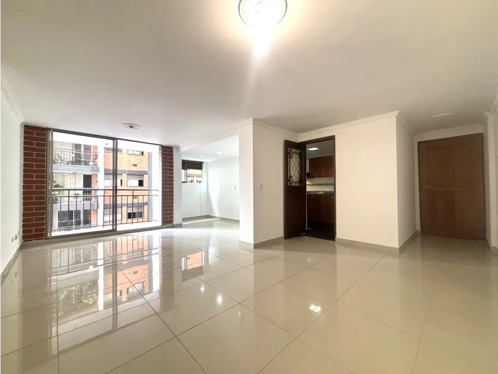 Apartamento en Arriendo en Jardines, Envigado