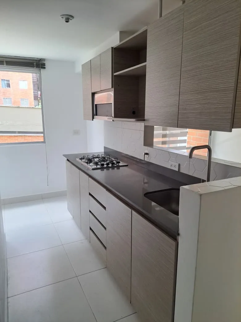 Apartamento en Arriendo en La Cuenca, Envigado