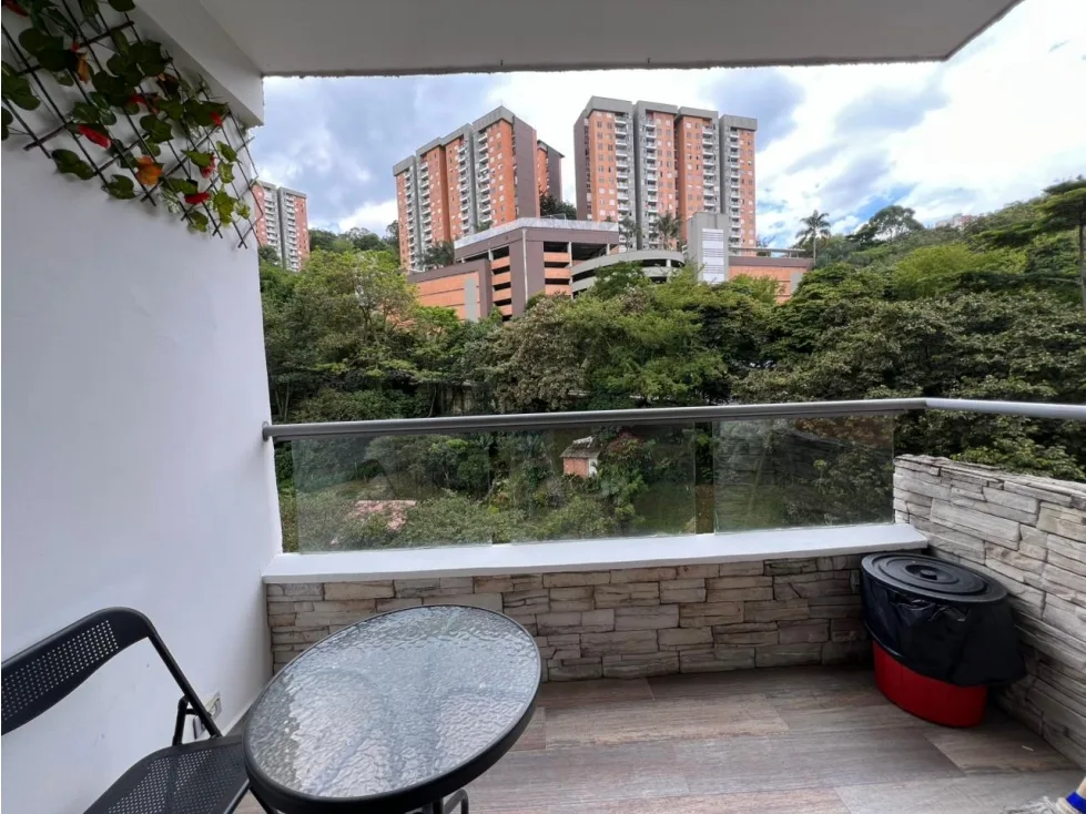 Apartamento en Arriendo en La Cuenca, Envigado