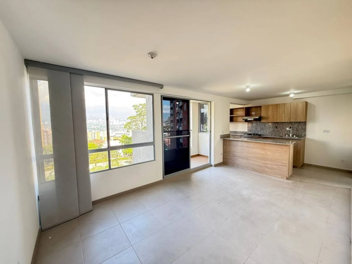 Apartamento en Arriendo en La Cuenca, Envigado