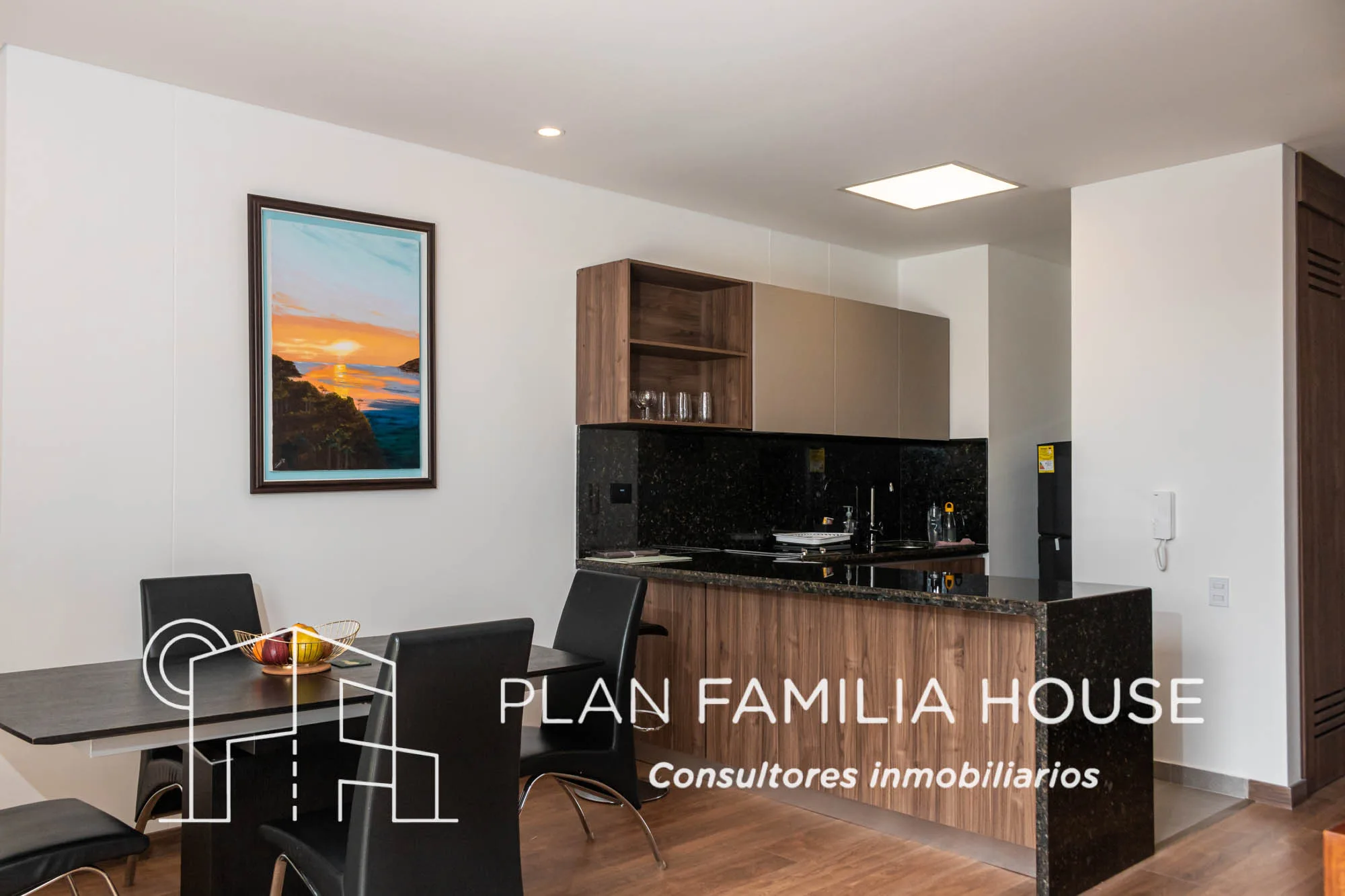 Consultorio en Arriendo en Hacienda Fontanar, Chía