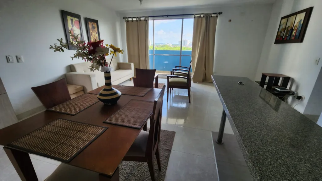 Local en Arriendo en Los laureles, Montería