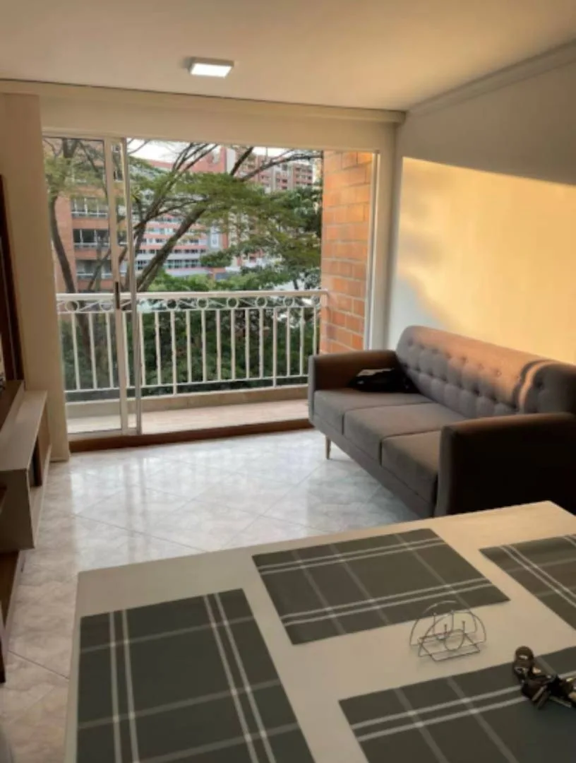 Local en Arriendo en Entreamigos, Sabaneta