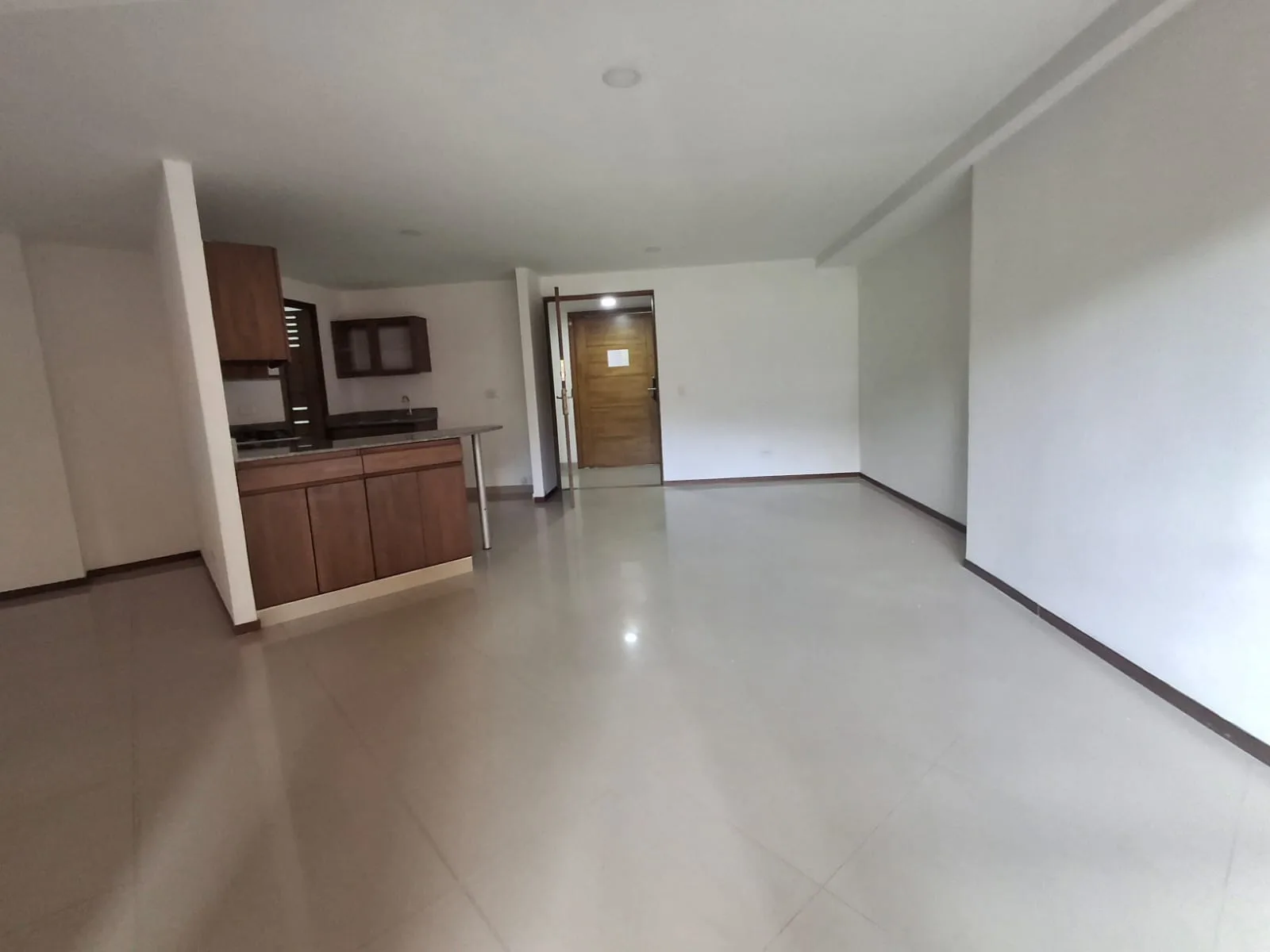 Apartamento en Arriendo en Cumbres, Envigado