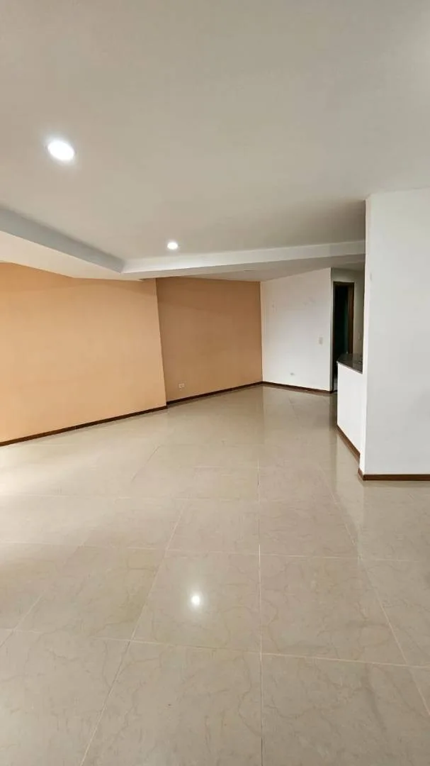 Apartamento en Arriendo en Loma del Esmeraldal, Envigado