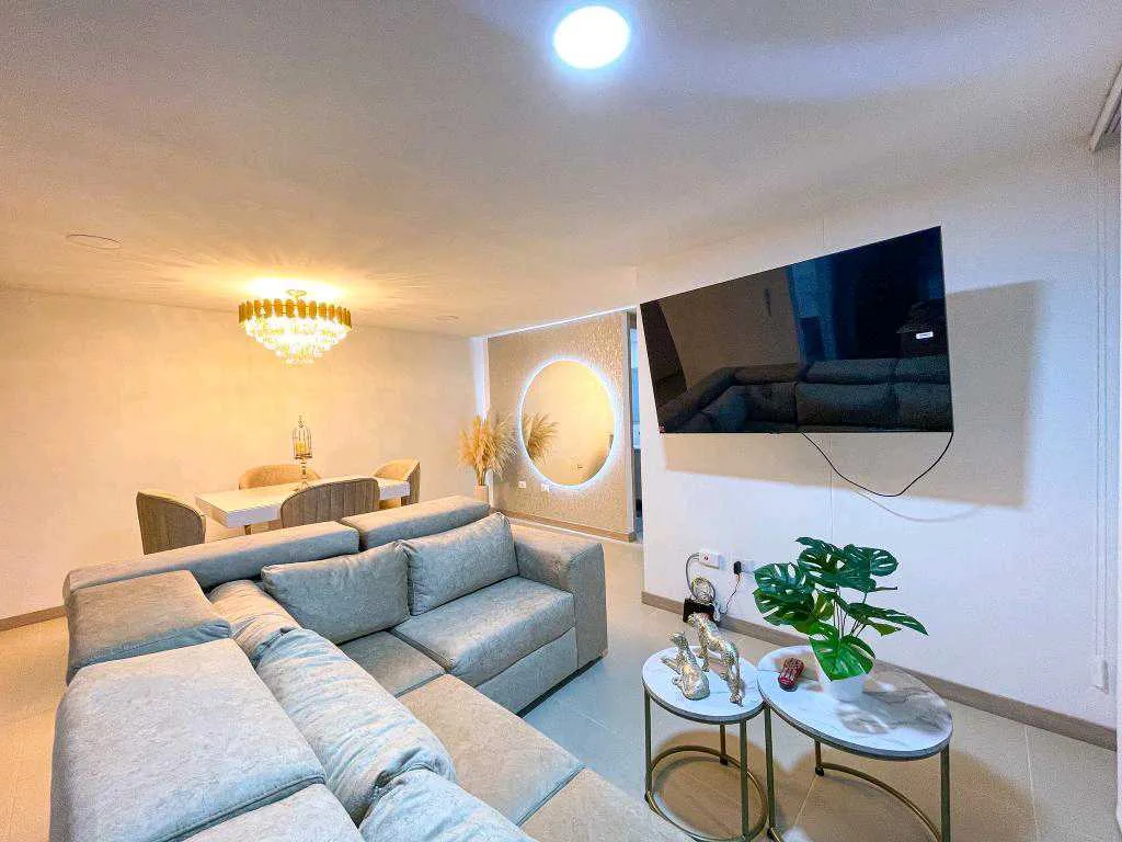 Apartamento en Arriendo en Las Lomitas, Sabaneta