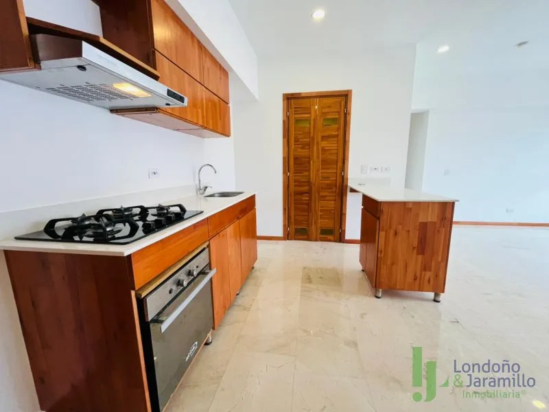 Apartamento en Arriendo en Las Lomitas, Sabaneta