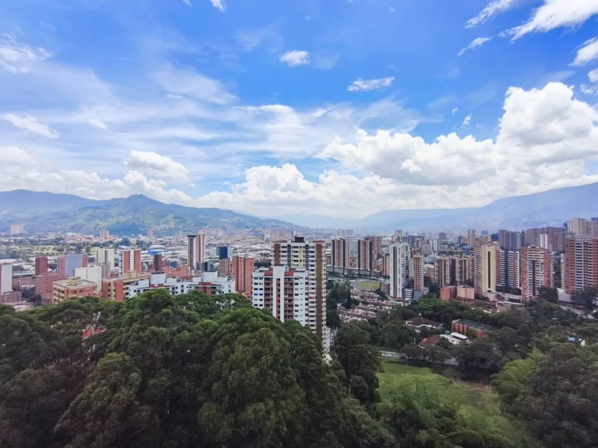 Apartamento en Arriendo en Las Lomitas, Sabaneta