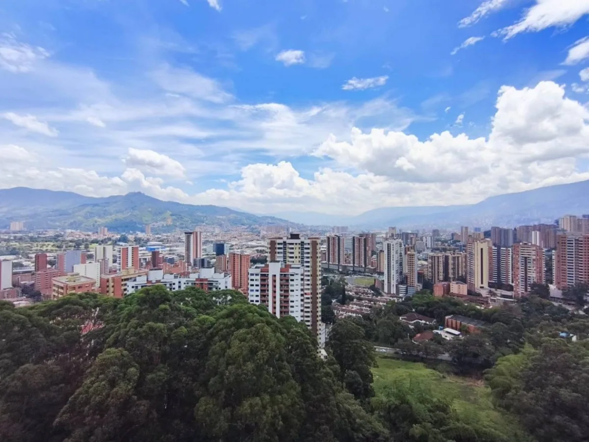 Apartamento en Arriendo en Las Lomitas, Sabaneta