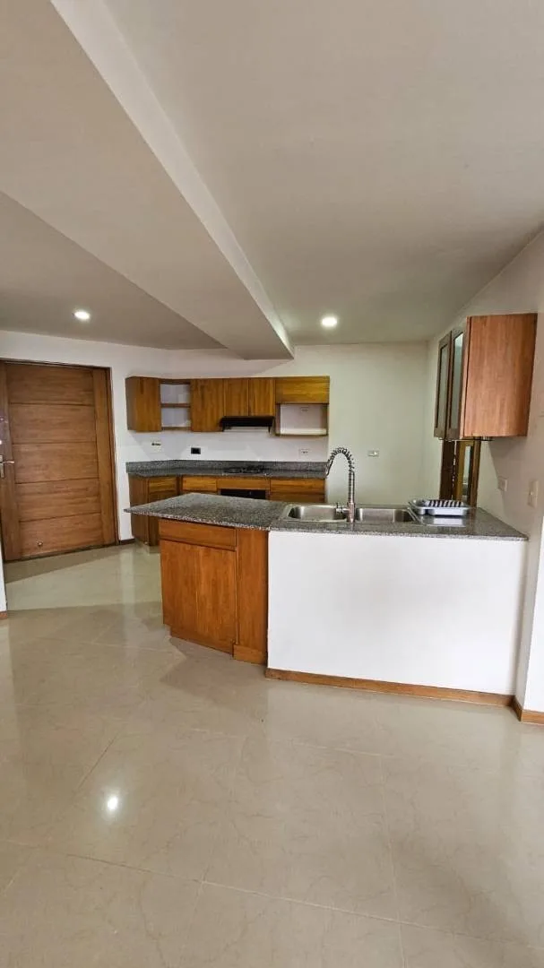 Apartamento en Arriendo en Las Lomitas, Sabaneta