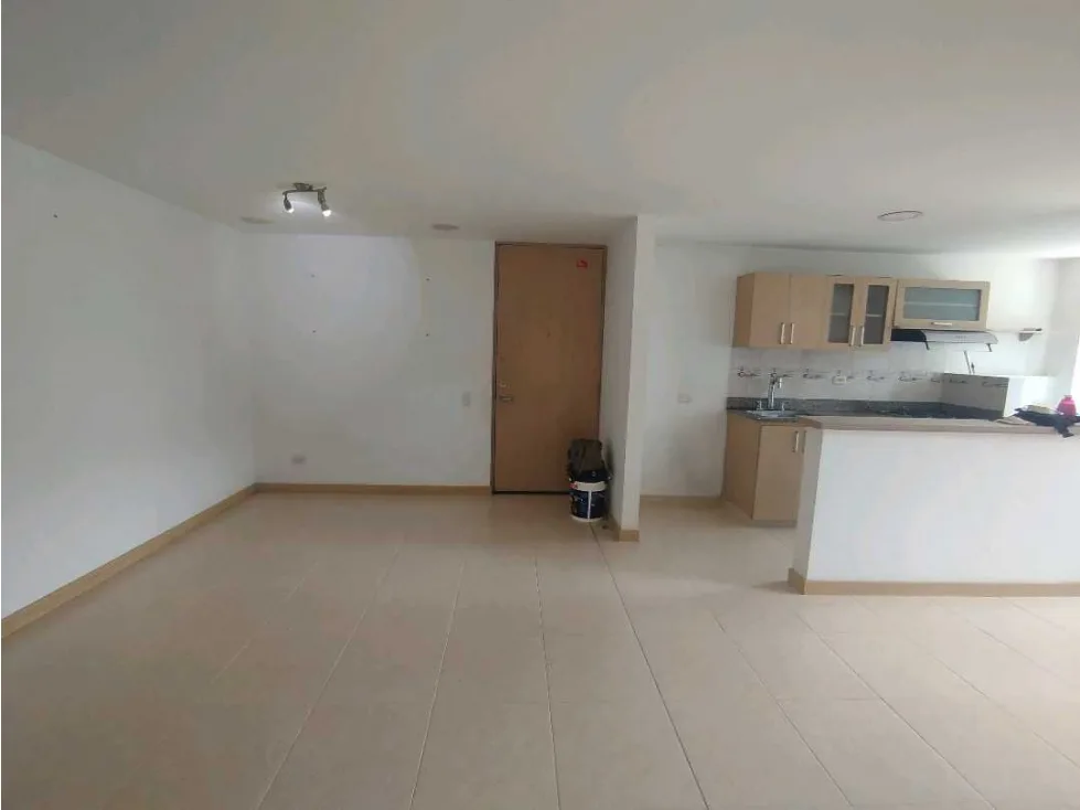 Apartamento en Arriendo en Loma de San Jose, Sabaneta