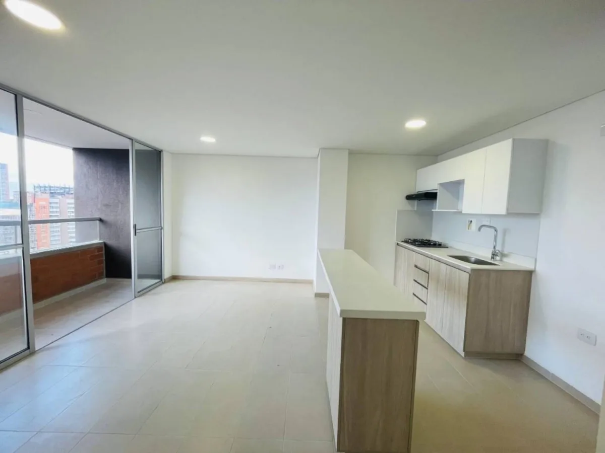 Apartamento en Arriendo en Loma de San Jose, Sabaneta