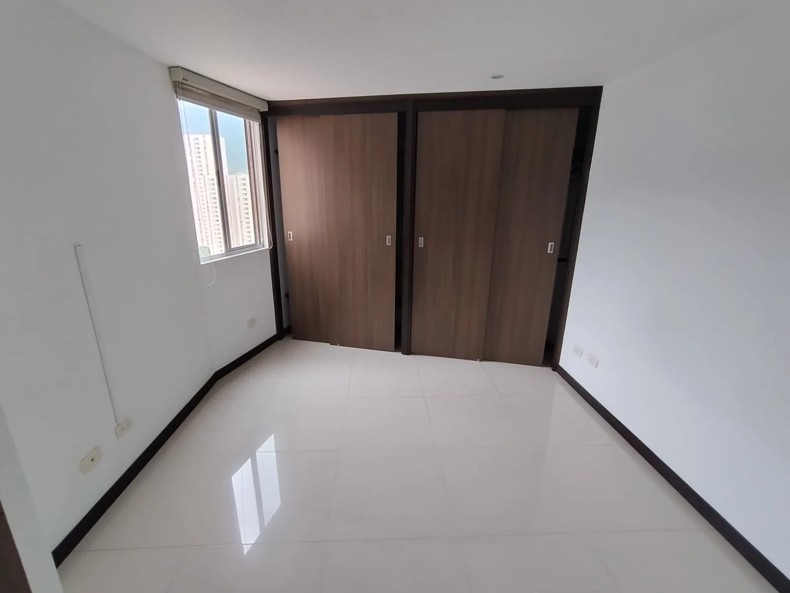 Apartamento en Arriendo en La Almeria, Medellín
