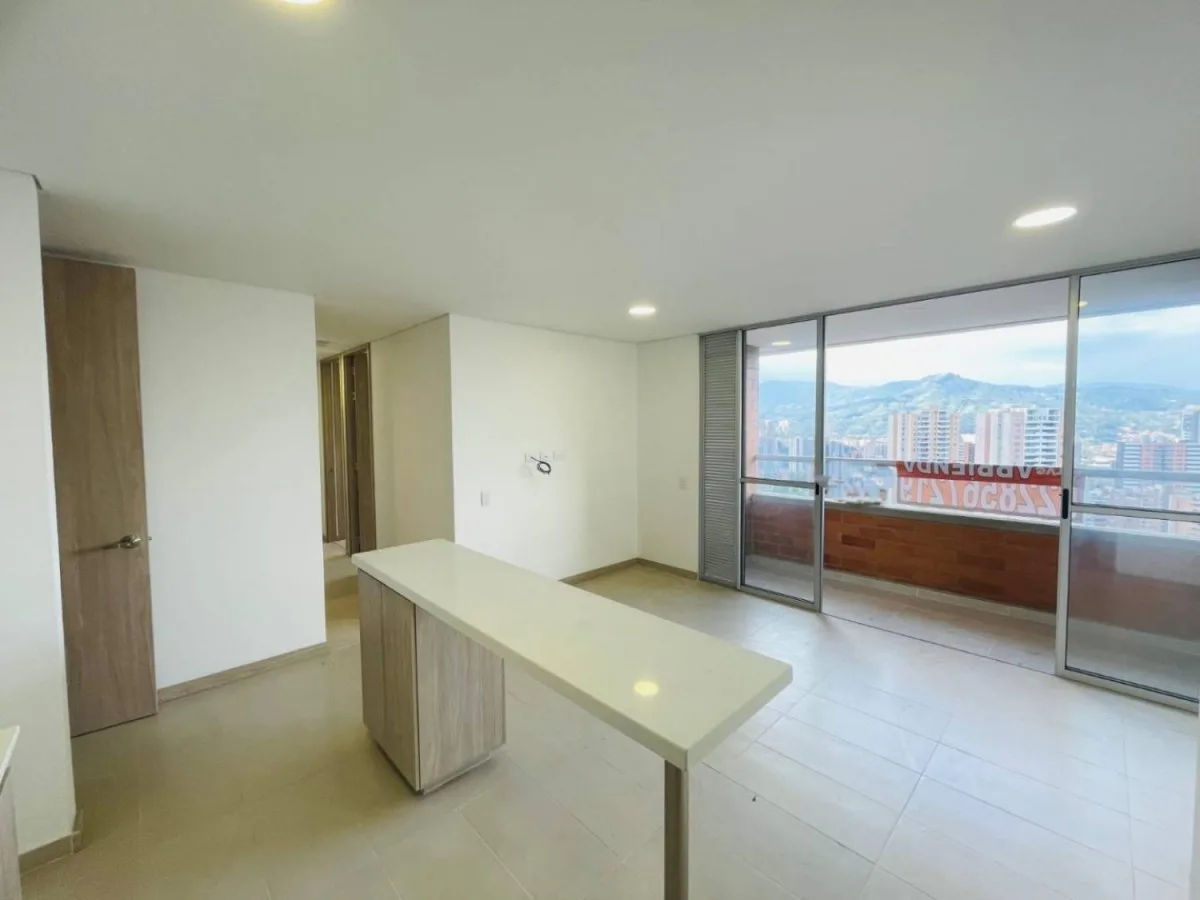 Apartamento en Arriendo en Loma de la Doctora, Sabaneta