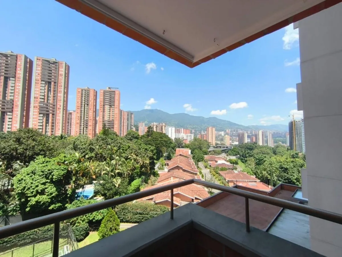 Apartamento en Arriendo en Loma de la Doctora, Sabaneta