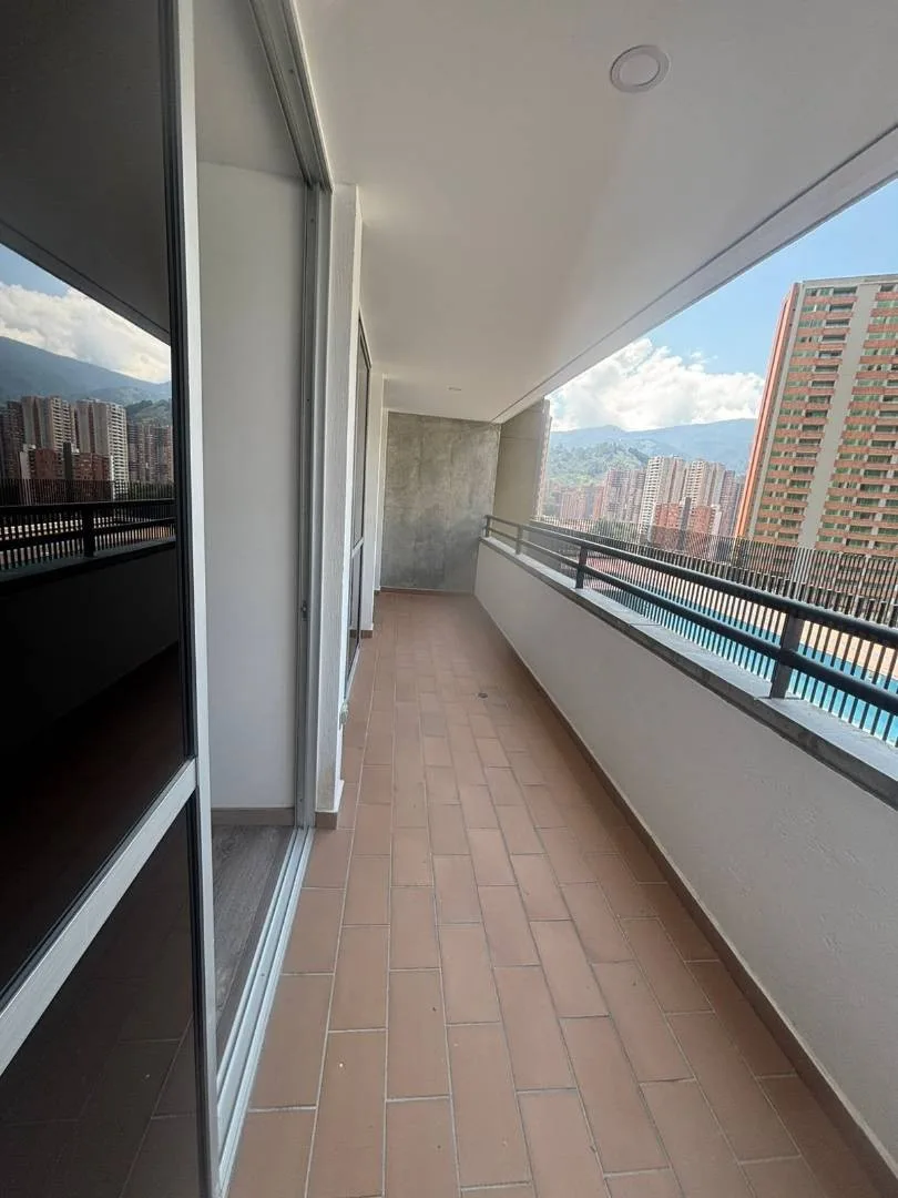 Apartamento en Arriendo en Loma de la Doctora, Sabaneta