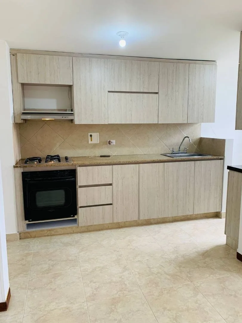 Apartamento en Arriendo en Loma de las brujas, Envigado