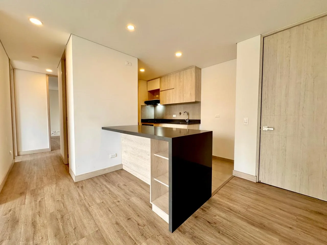 Apartamento en Arriendo en Loma de las brujas, Envigado