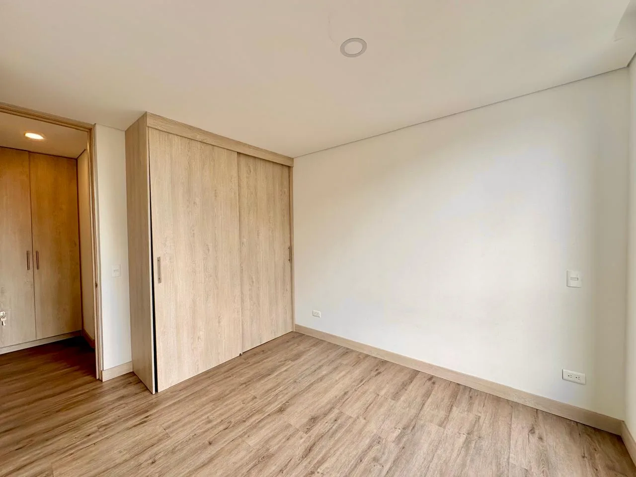Apartamento en Arriendo en Loma de las brujas, Envigado