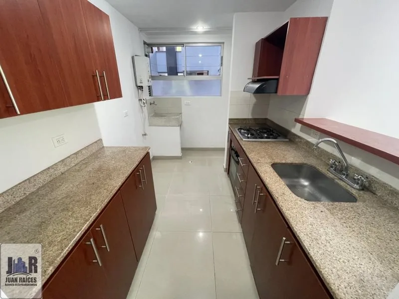 Apartamento en Arriendo en Loma del Chocho, Envigado