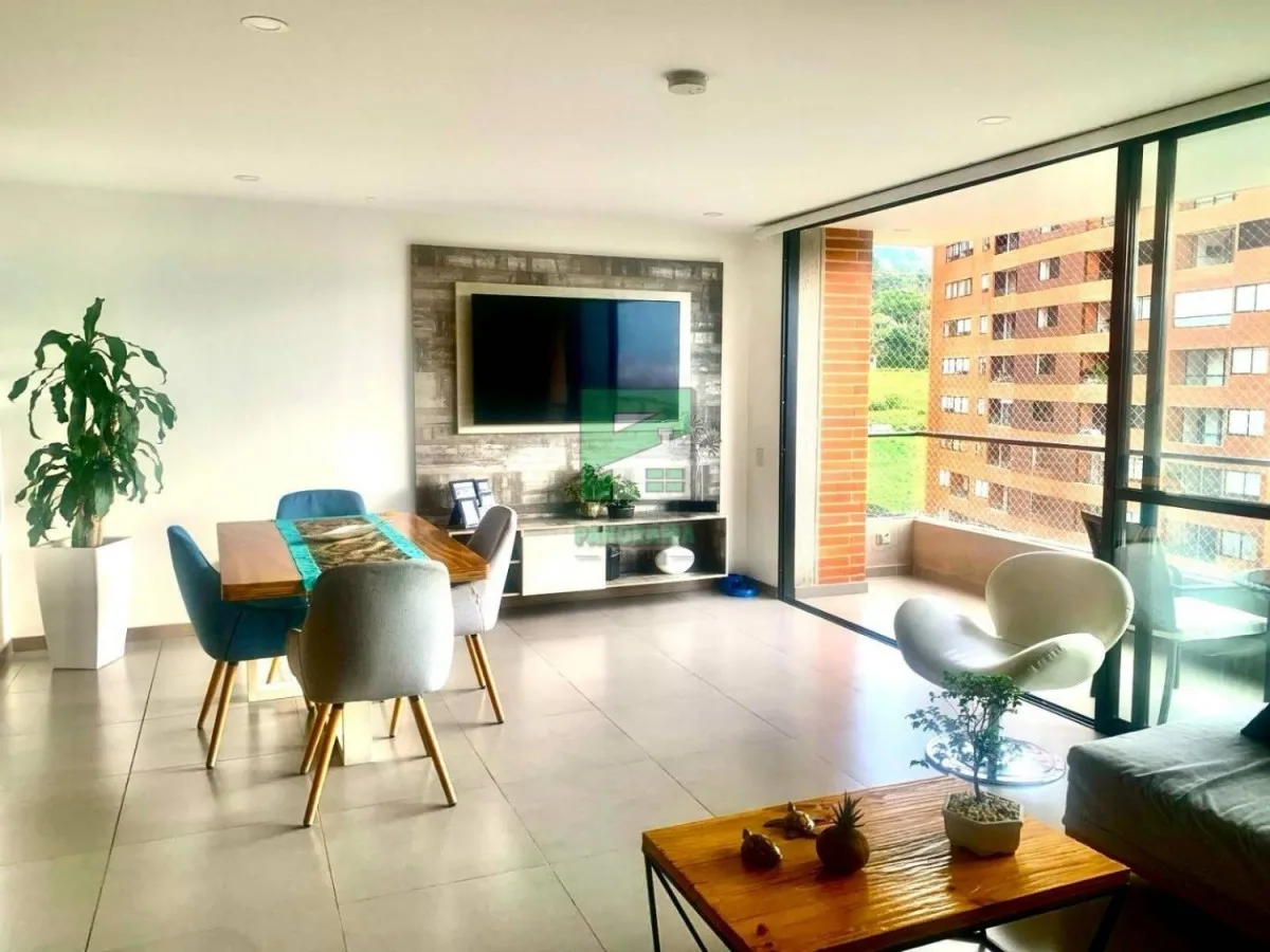 Apartamento en  Arriendo en Loma del Escobero, Envigado