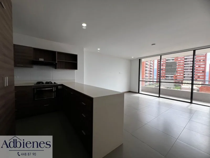 Apartamento en  Arriendo en Loma del Escobero, Envigado
