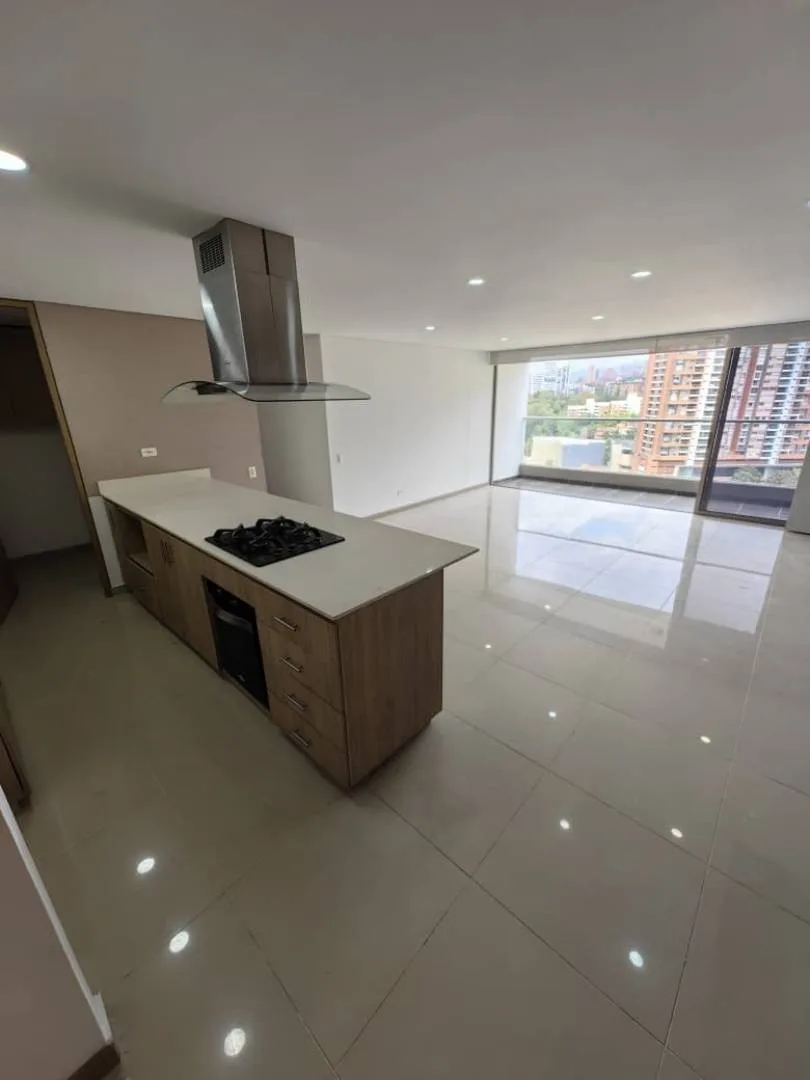 Local en Arriendo en Entreamigos, Sabaneta