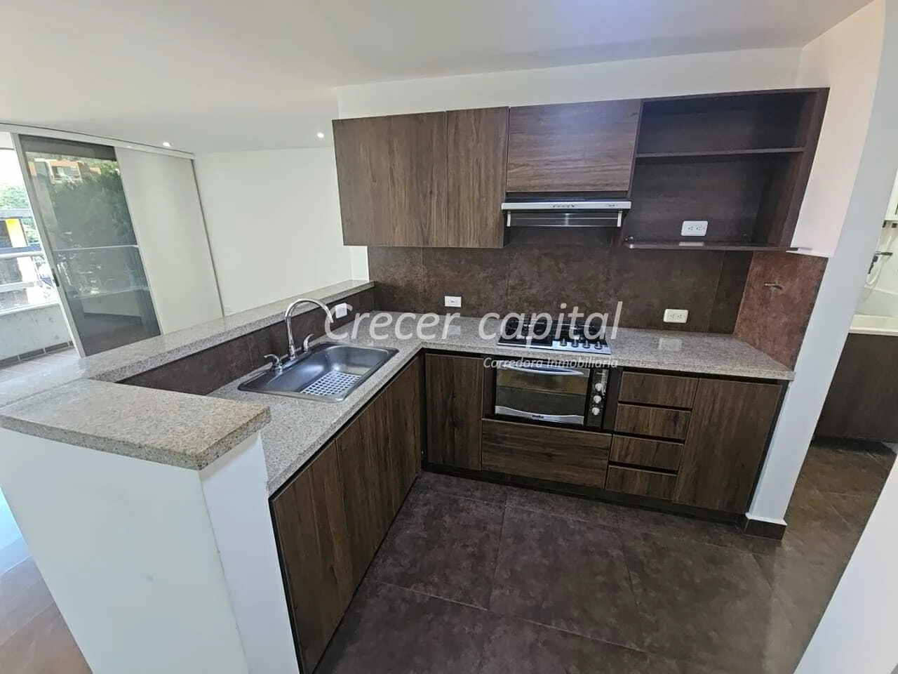 Apartamento en  Arriendo en Loma del Esmeraldal, Envigado