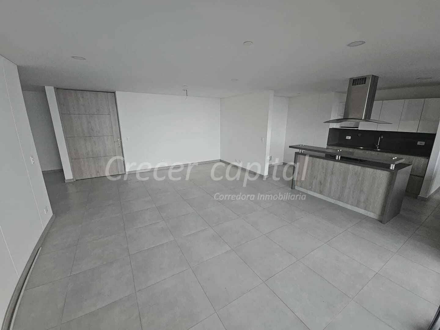 Apartamento en Arriendo en Loma del Esmeraldal, Envigado