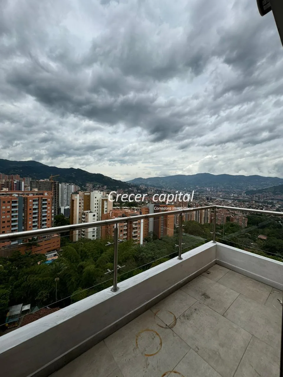 Apartamento en  Arriendo en Loma del Esmeraldal, Envigado