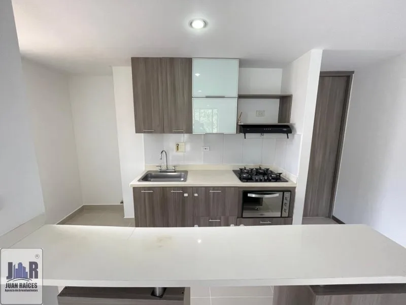 Apartamento en Arriendo en Loma del Esmeraldal, Envigado