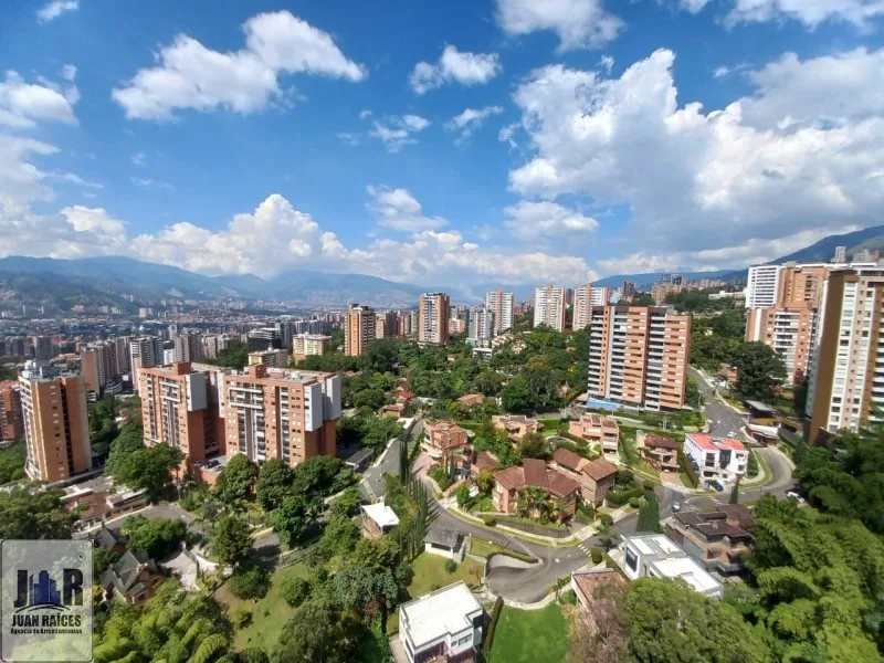 Apartamento en Arriendo en Loma del Esmeraldal, Envigado