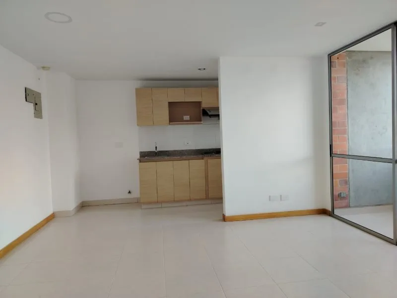 Apartamento en Arriendo en Loma del Esmeraldal, Envigado