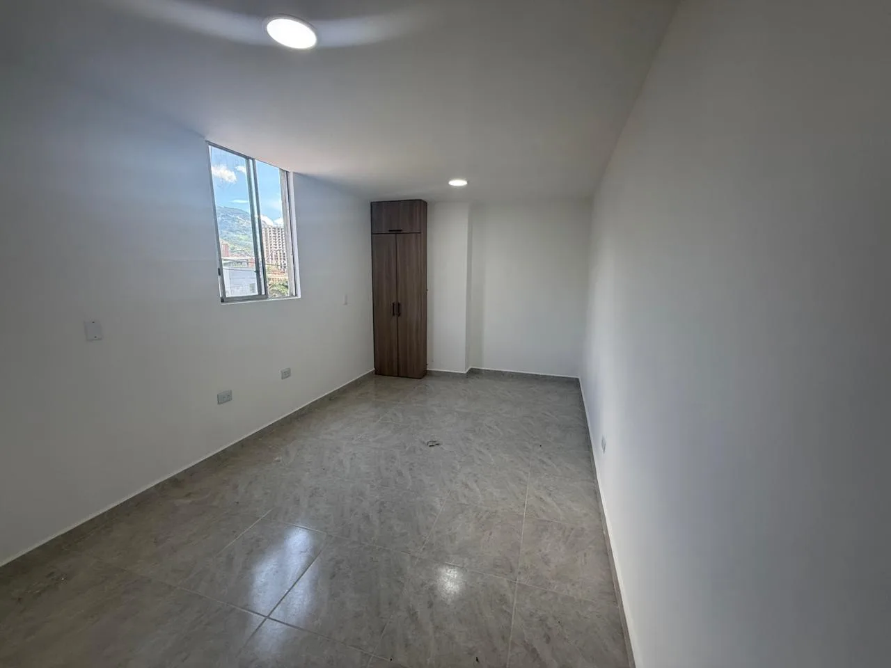 Apartamento en Arriendo en Manchester, Bello