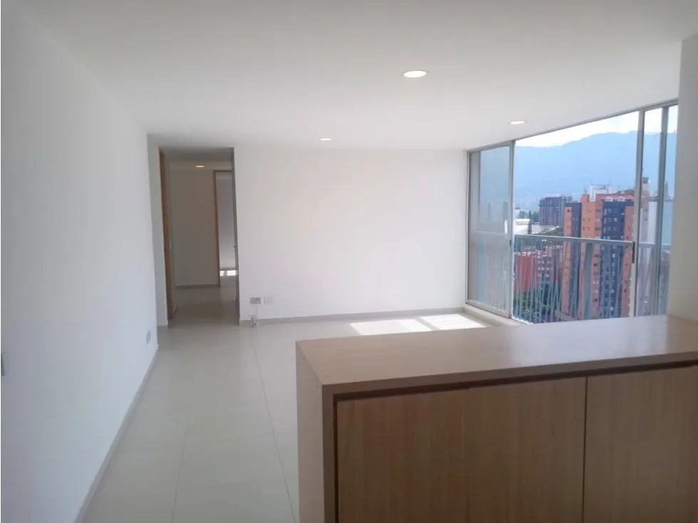 Apartamento en Arriendo en Entreamigos, Sabaneta