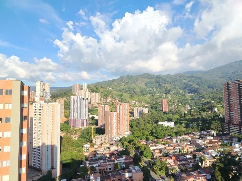 Apartamento en Arriendo en Monteazul, Sabaneta