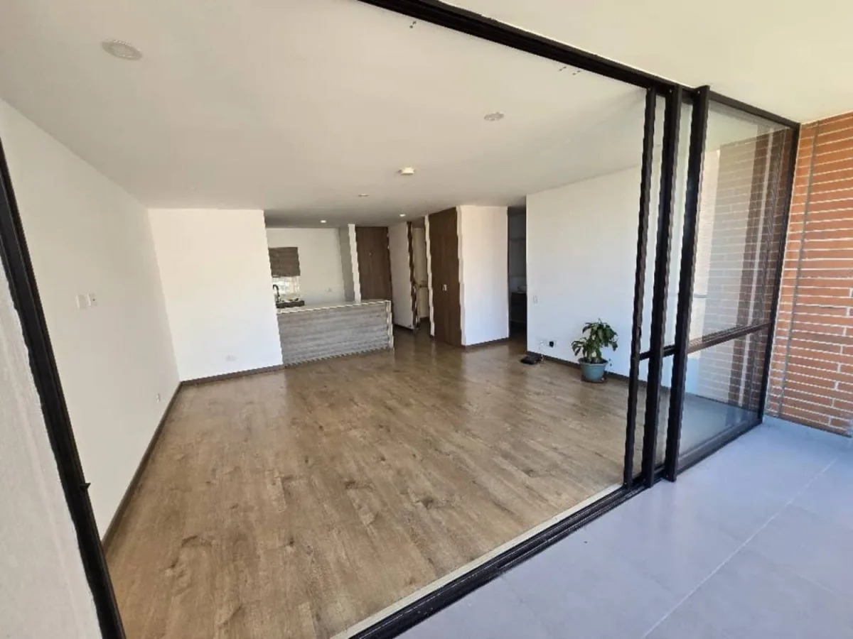 Apartamento en Arriendo en Loma de las brujas, Envigado